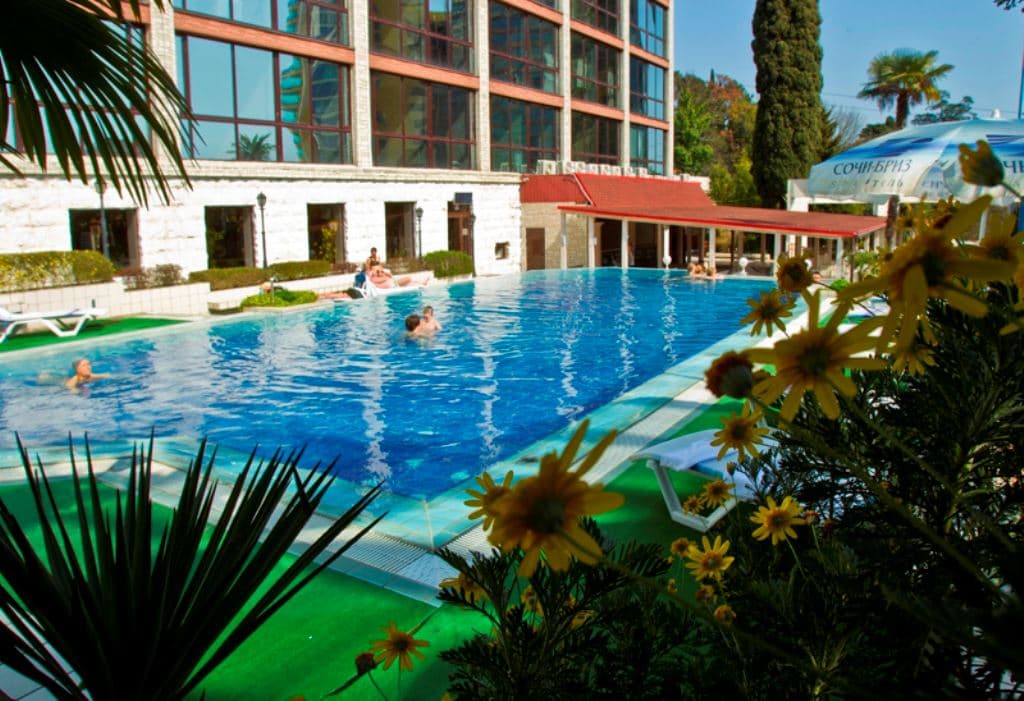 pools-outdoor-pool