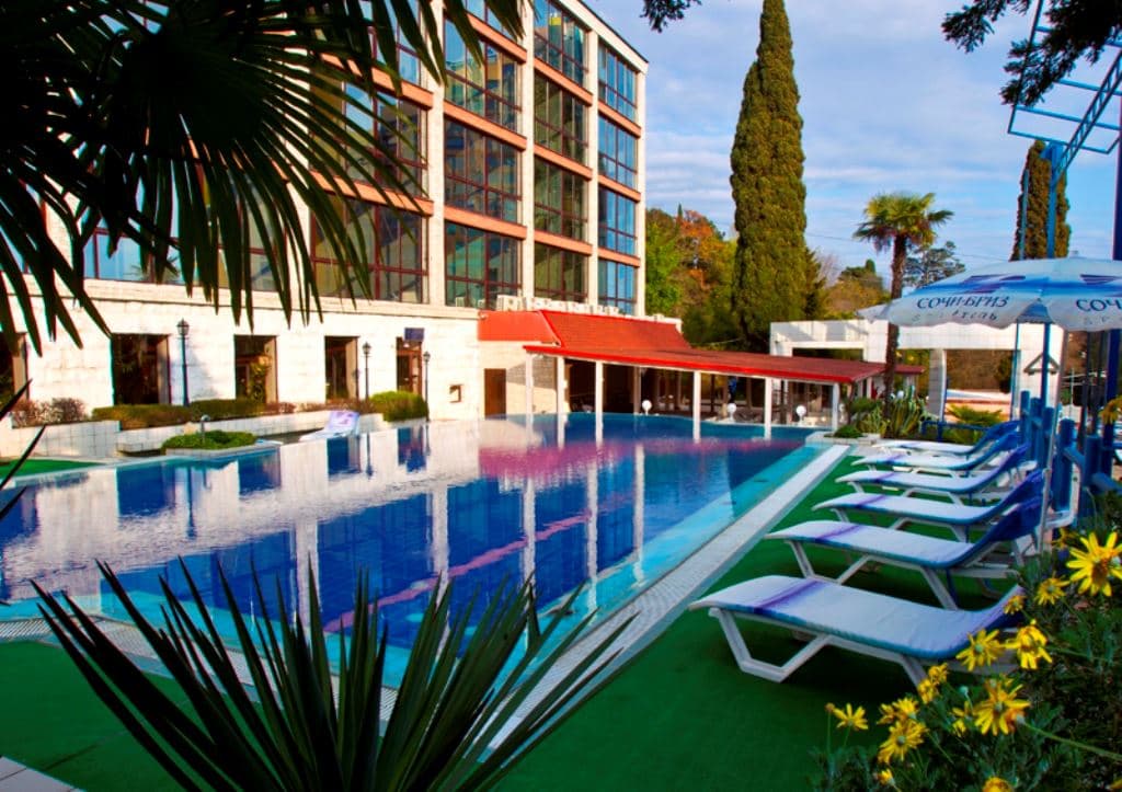 pools-outdoor-pool