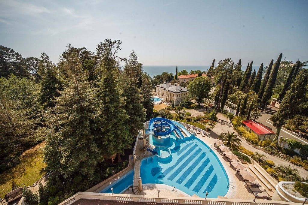 pools-outdoor-pool