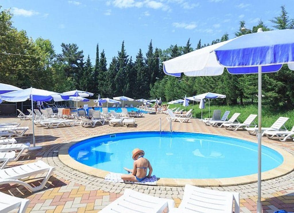 pools-outdoor-pool