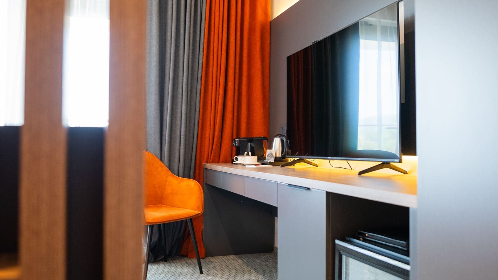 rooms-biznes