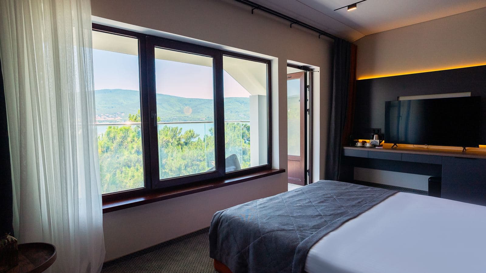 rooms-biznes