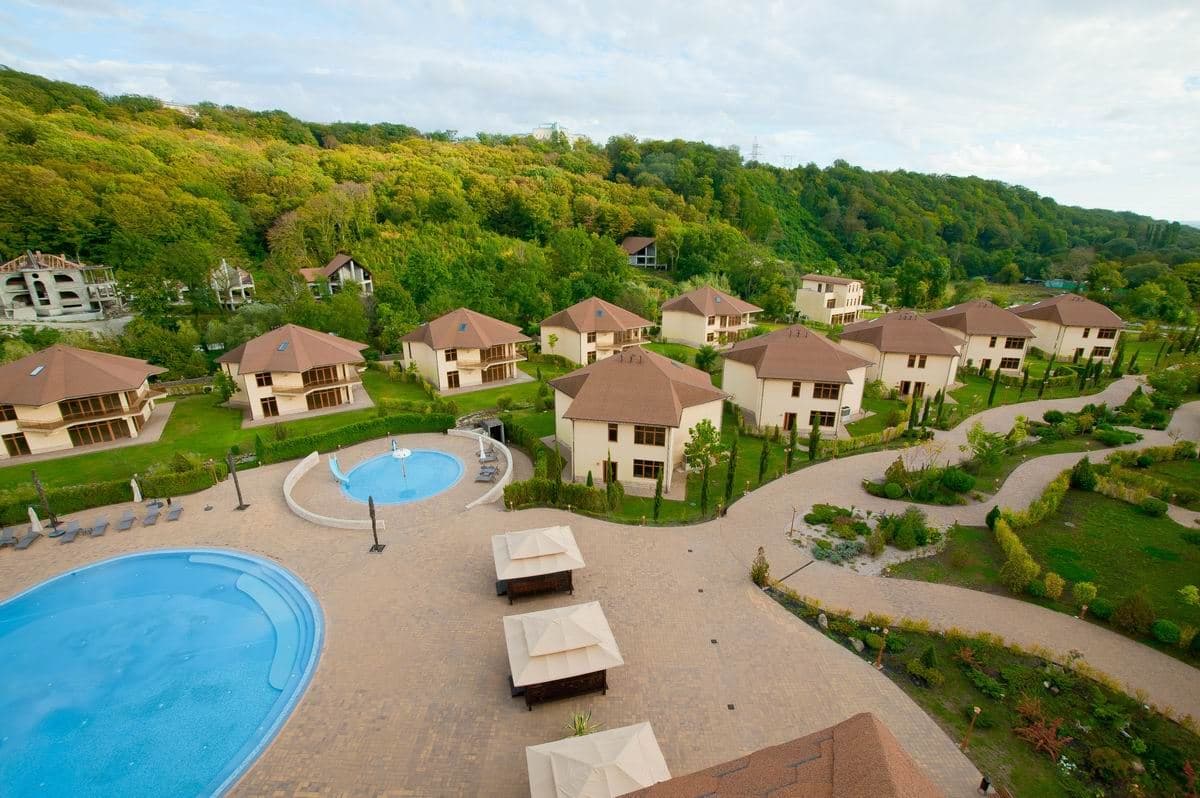 pools-outdoor-pool
