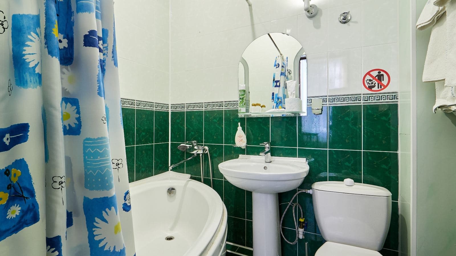 rooms-standard-double-1-category-corpus-3