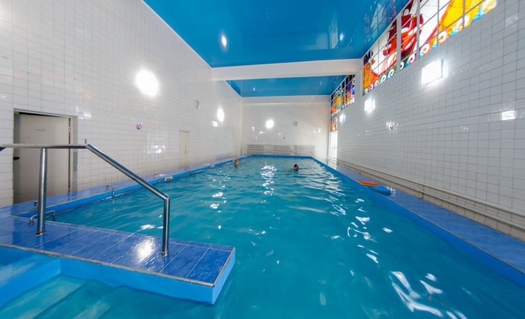 pools-indoor-pool