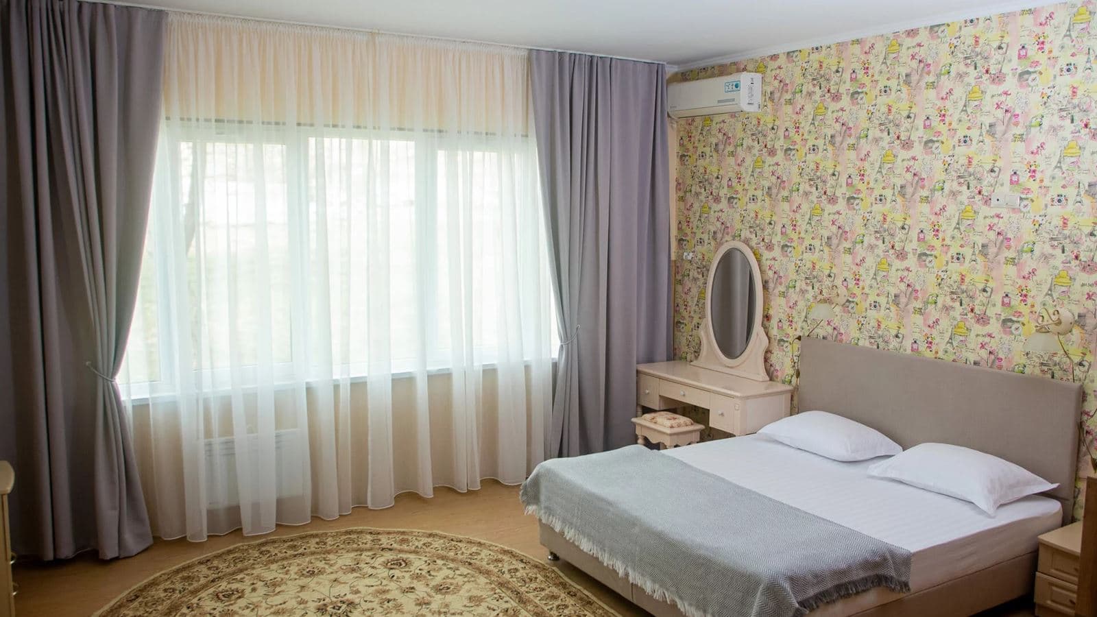 rooms-villa-family