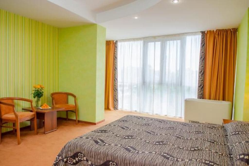 rooms-premium