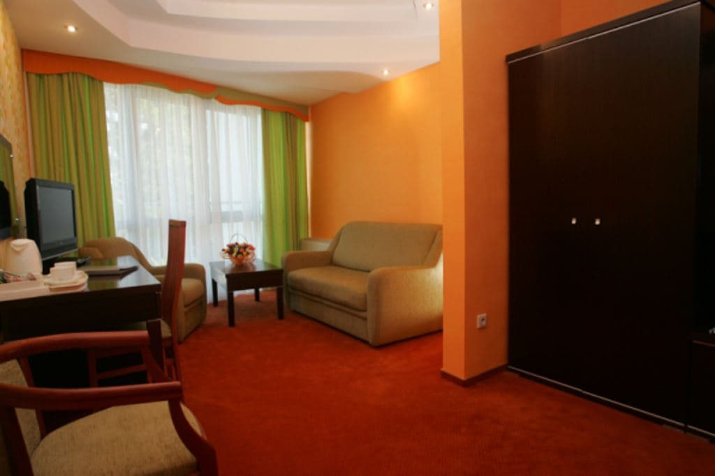 rooms-suite