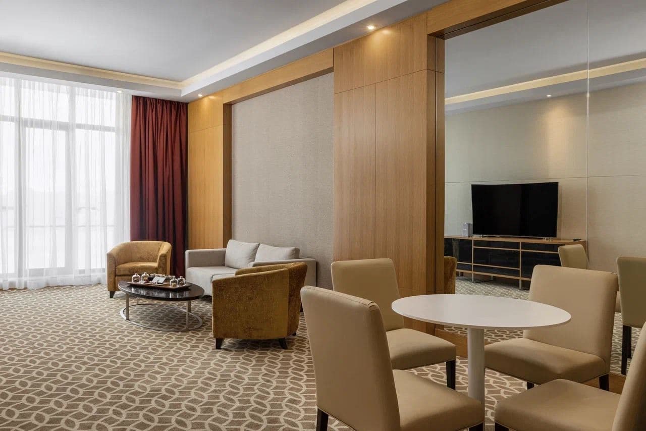 rooms-suite-junior