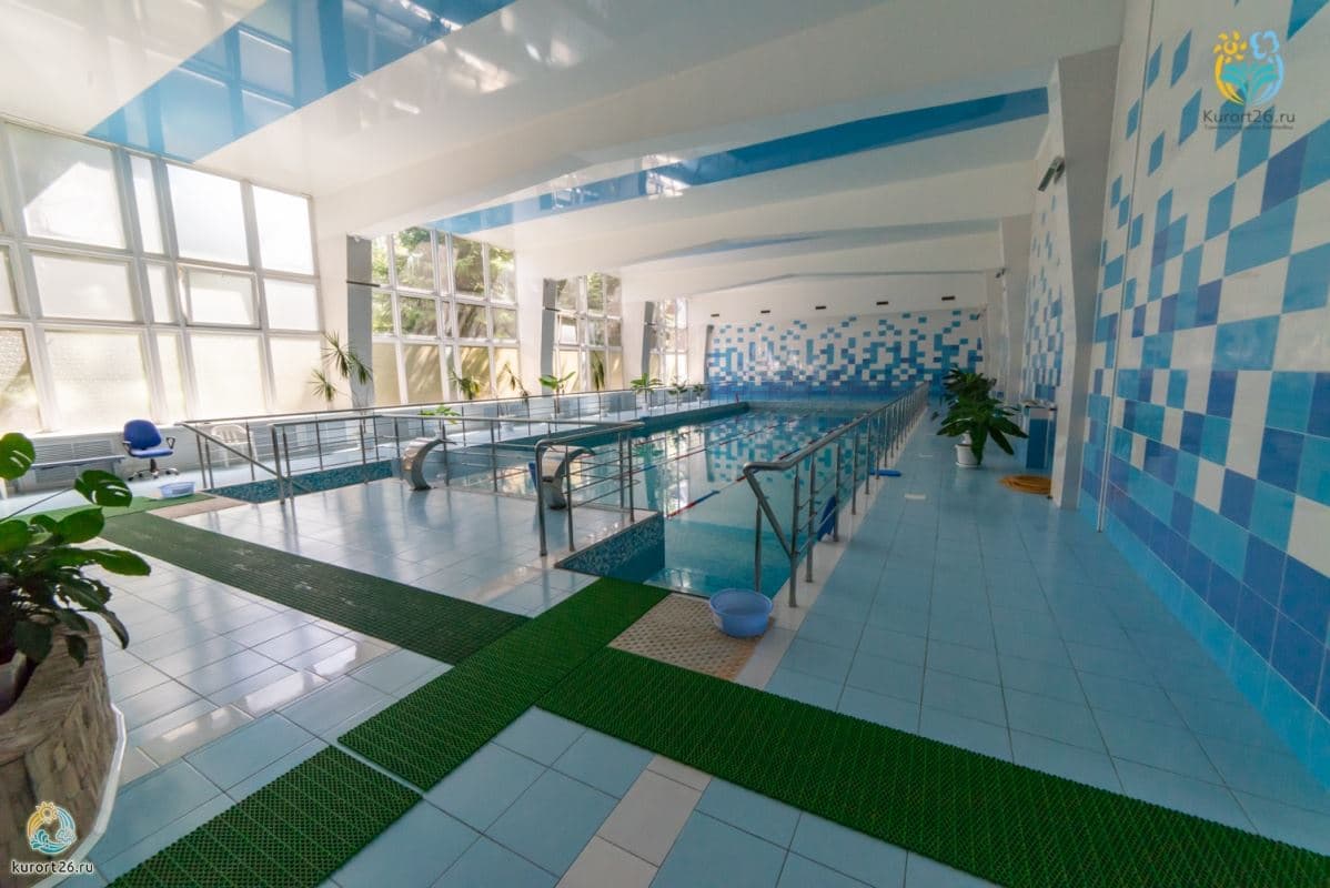 pools-indoor-pool