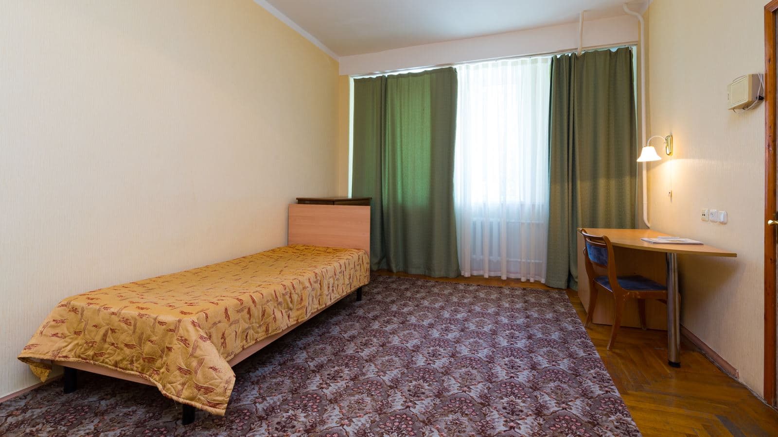 rooms-2-room-corpus-4