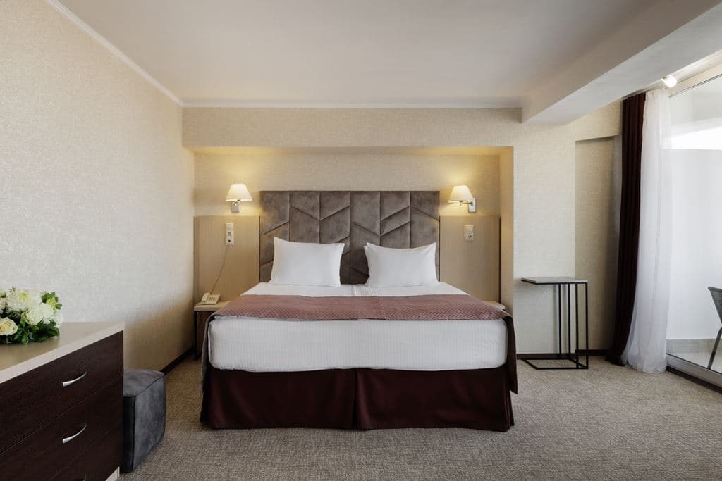 rooms-junior-suite