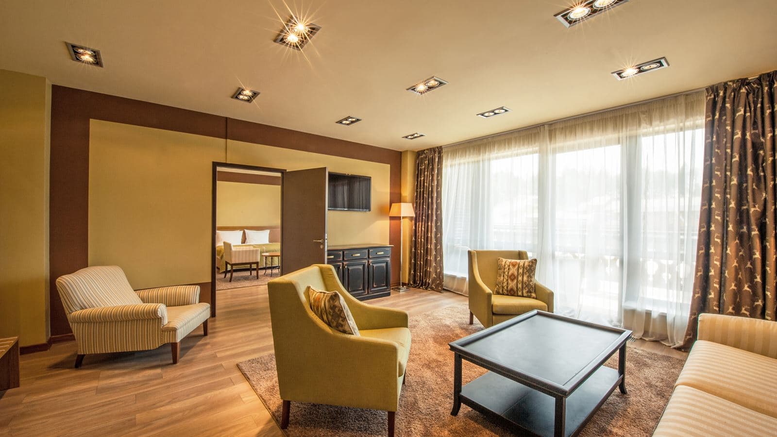 rooms-suite