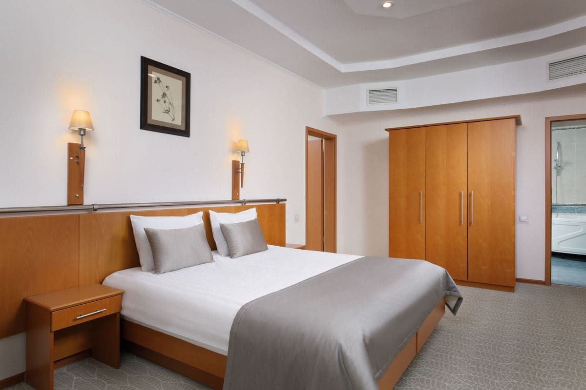 rooms-suite