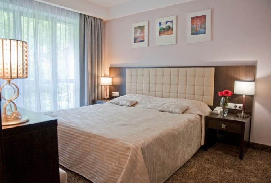 rooms-luxe-pk