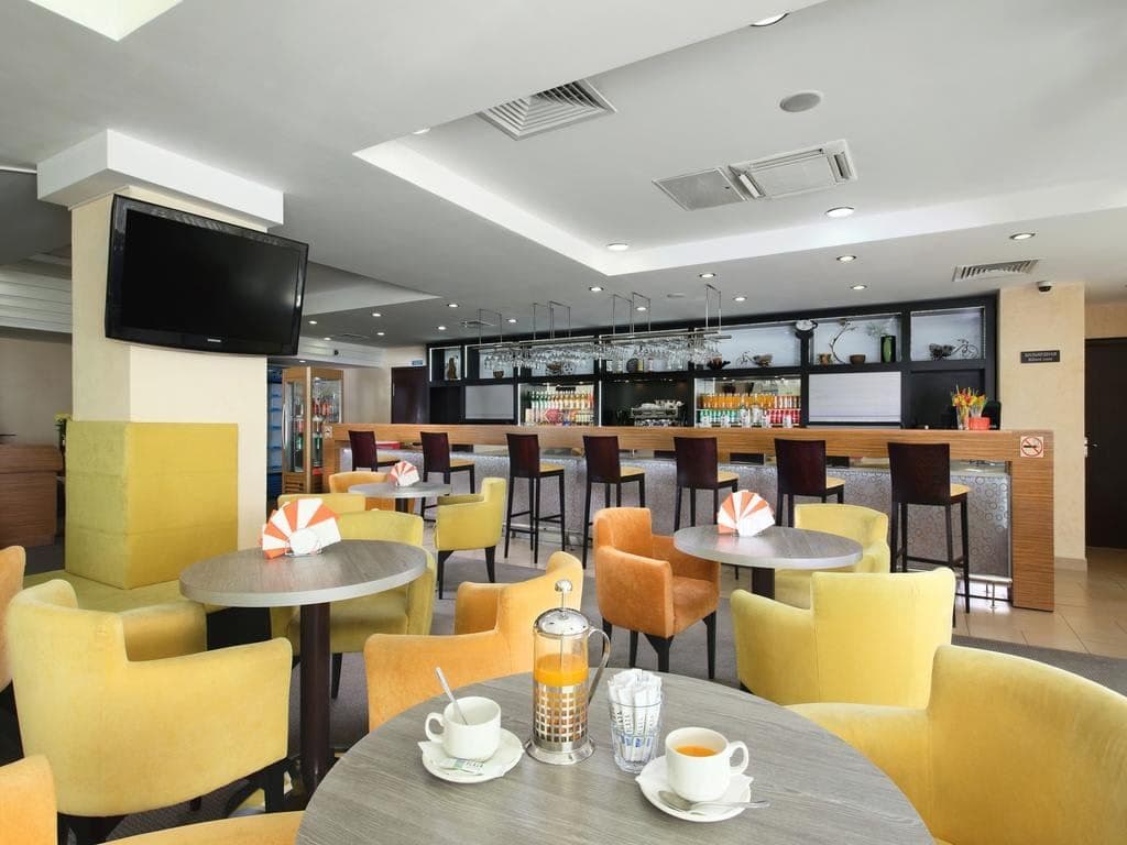 bars-lobby-bar