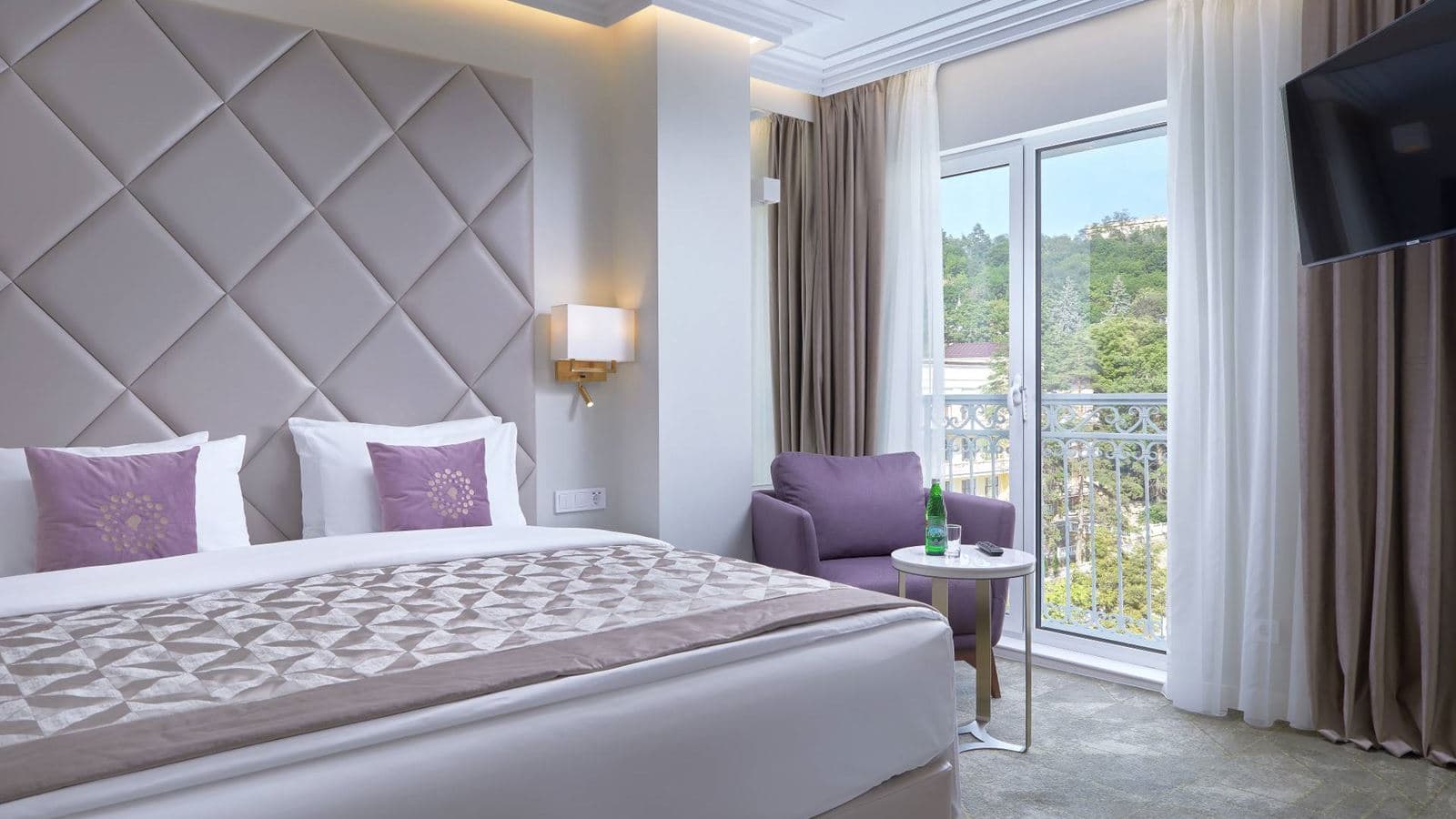 rooms-2-mest-2-komn-luxe-pk-bez-lech