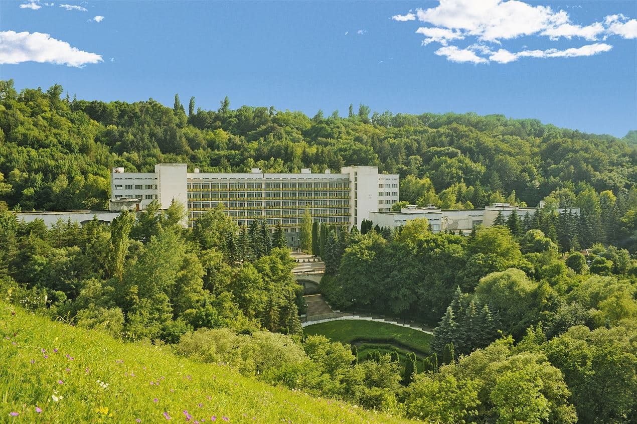 general-main-building