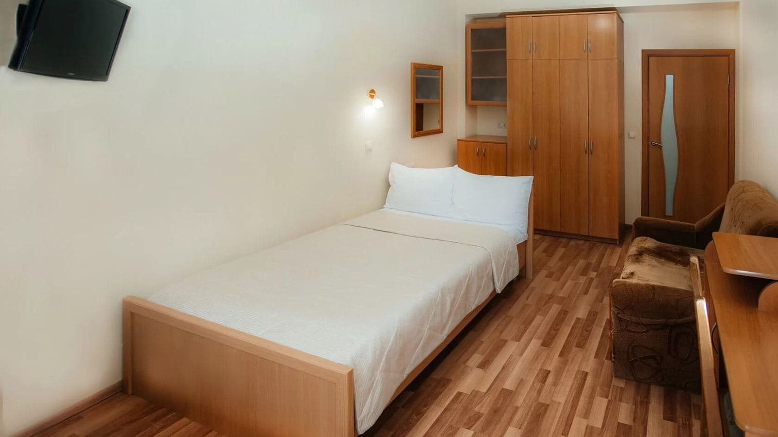 rooms-1-mest-standart