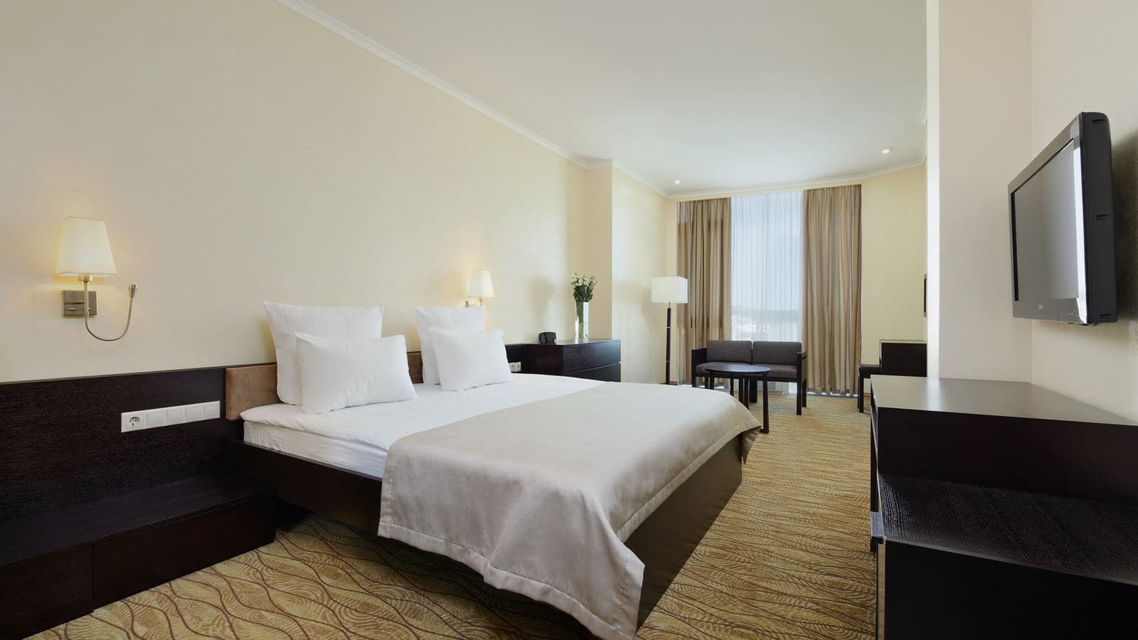 rooms-3-room-suite