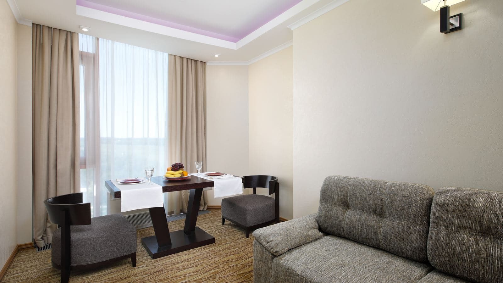 rooms-3-room-suite