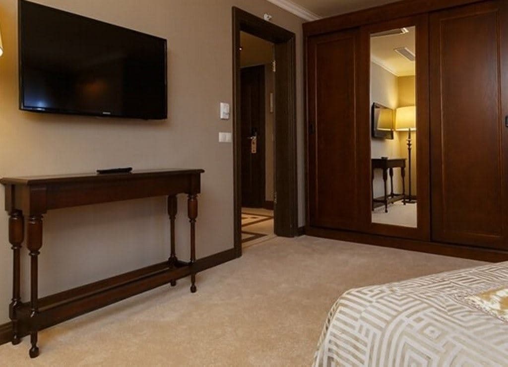 rooms-suite