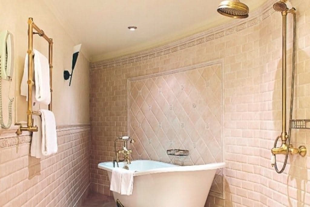 rooms-suite