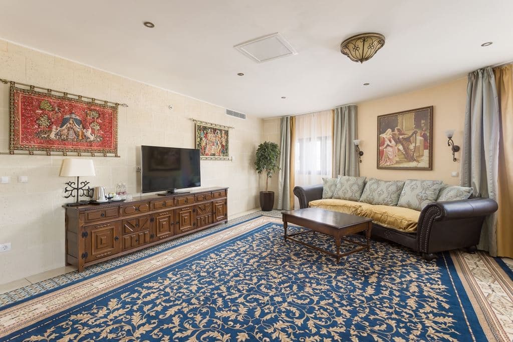 rooms-suite-king