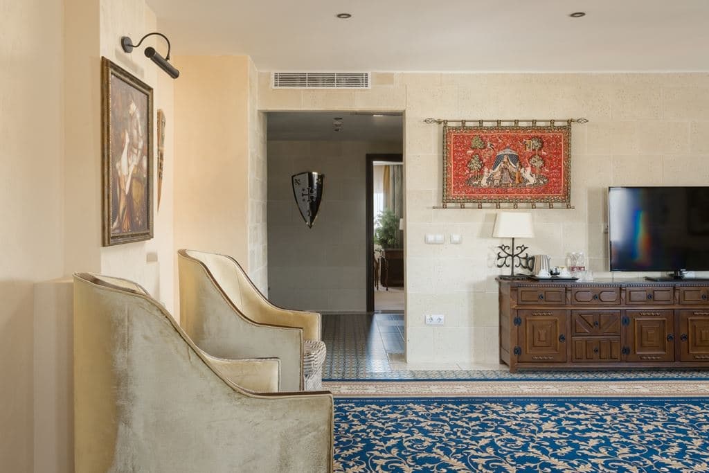 rooms-suite-king