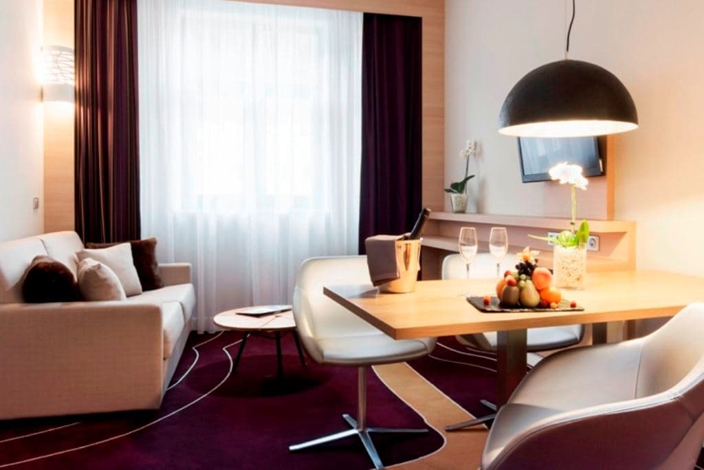 rooms-suite