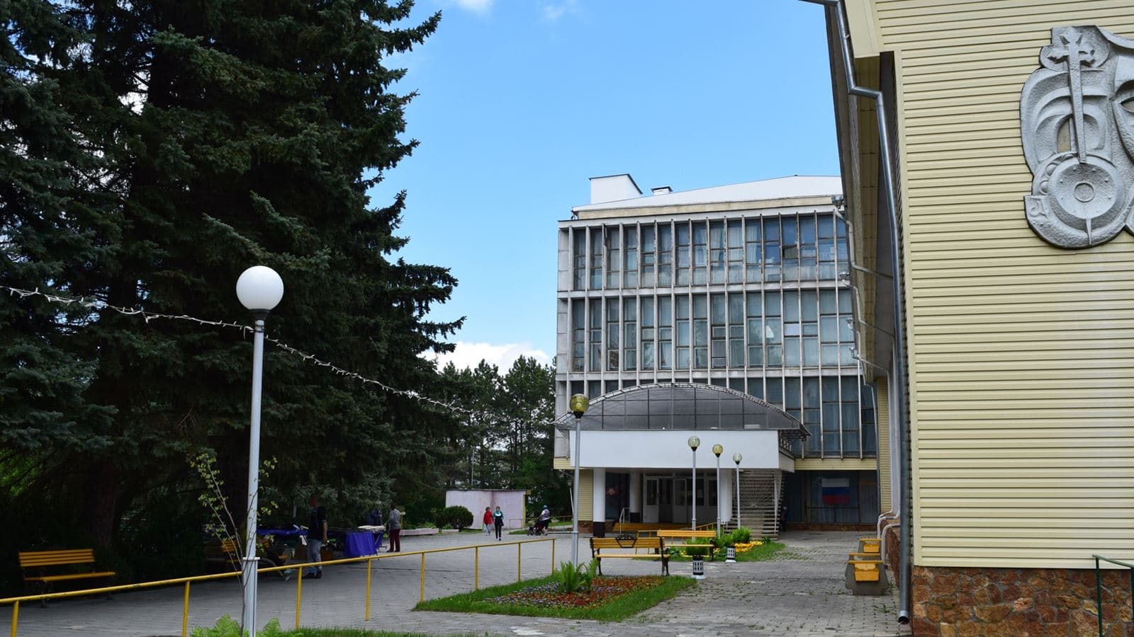 general-main-building