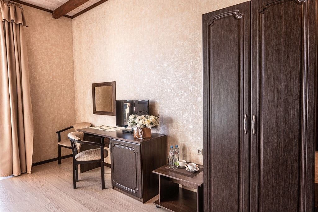 rooms-comfort-panorama-roack