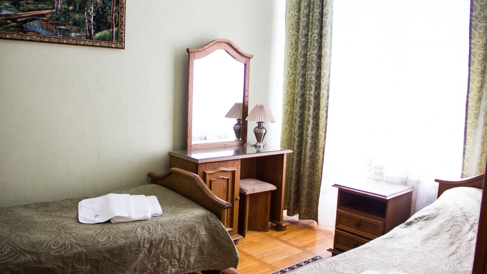 rooms-2-rooms