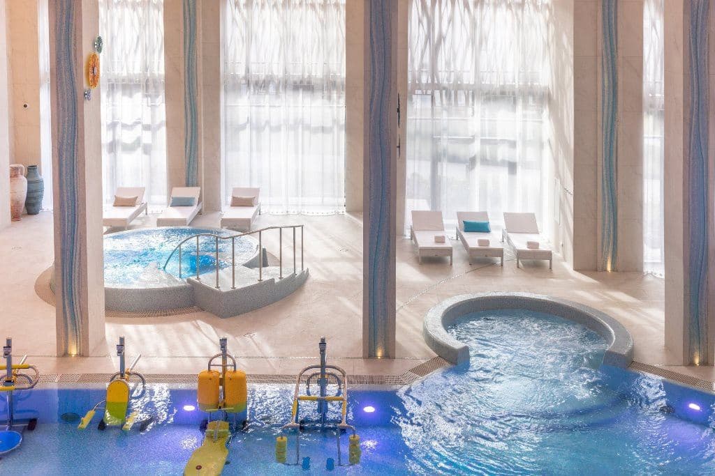 pools-indoor-pool