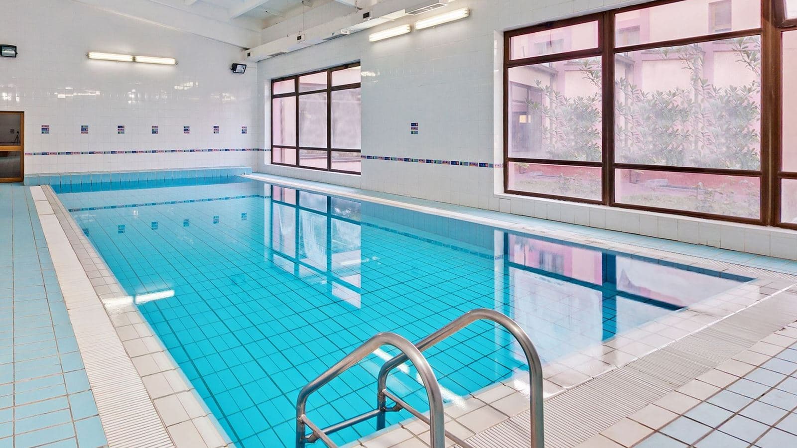 pools-indoor-pool