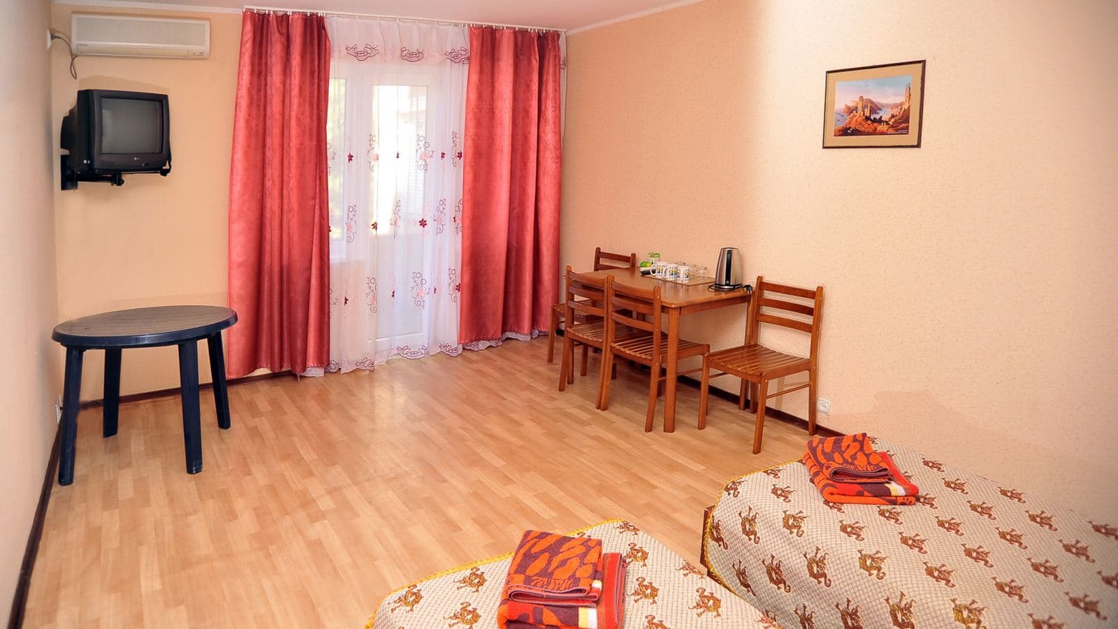 rooms-room-standard-typea