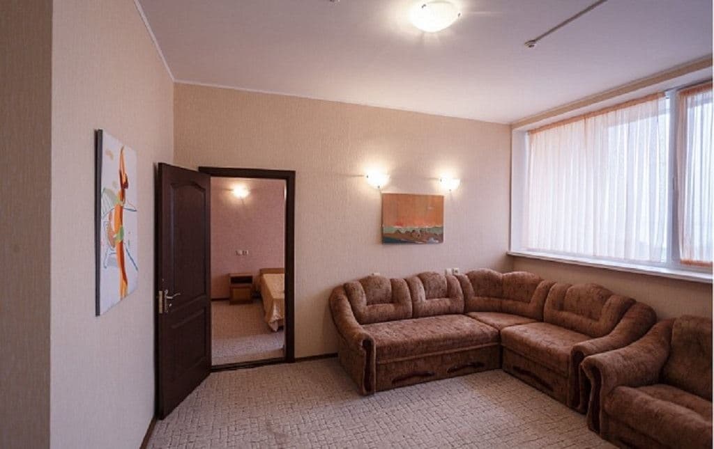 rooms-two-rooms-suite