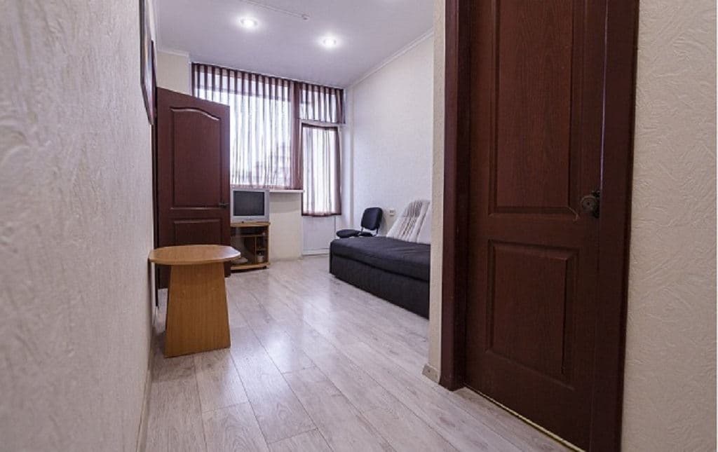 rooms-two-rooms-luxe