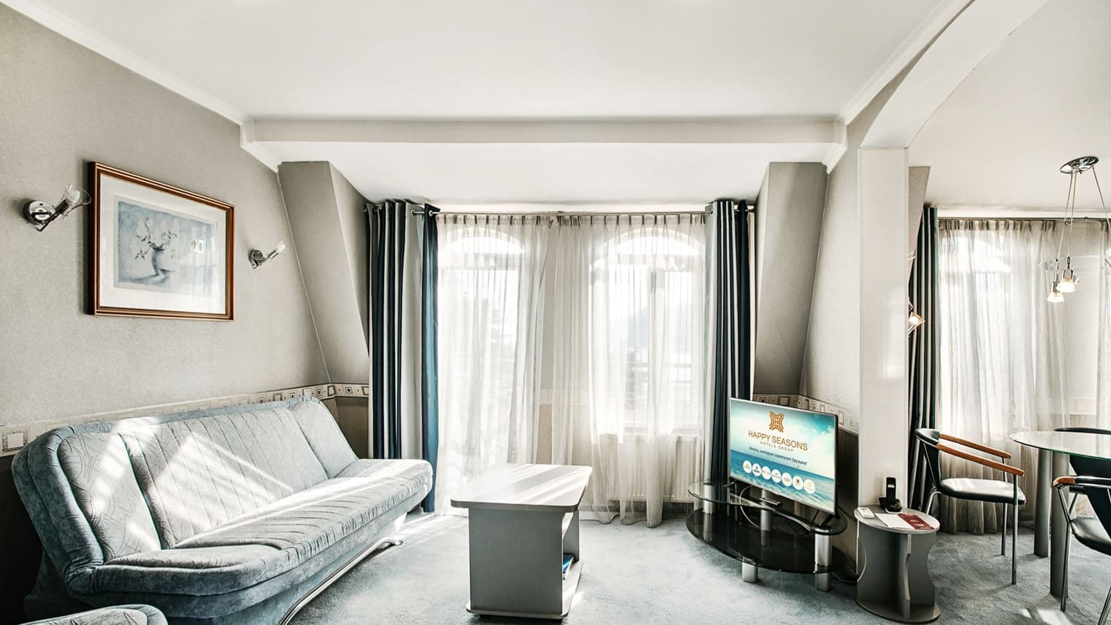 rooms-duplex-suite-with-french-balcony