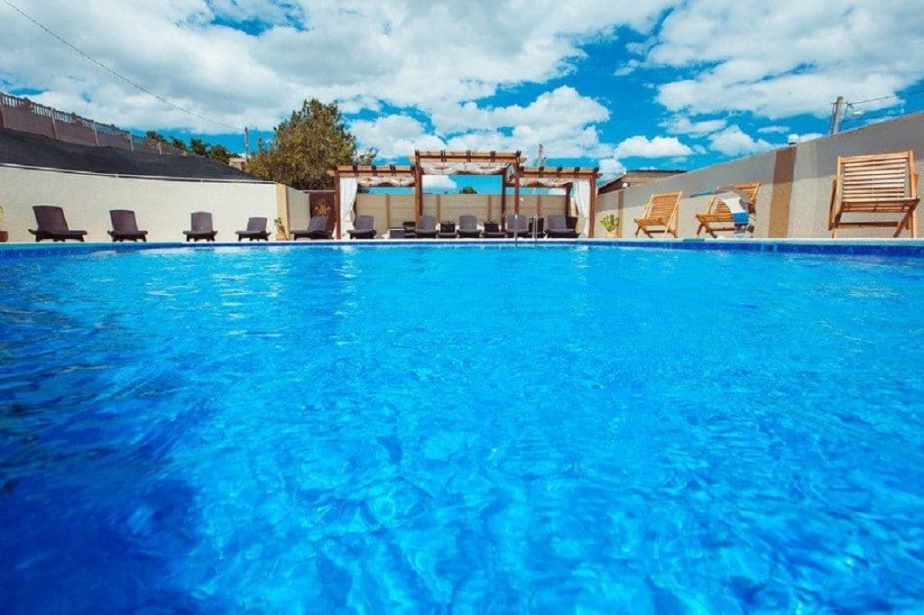 pools-outdoor-pool