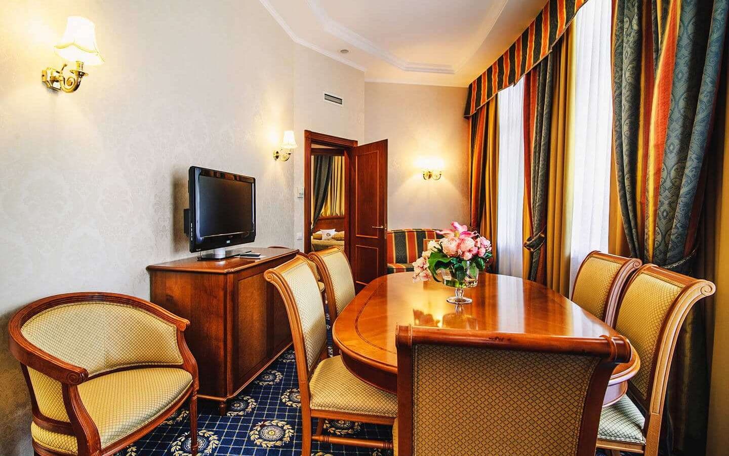 rooms-апартаменты-лев-голицын