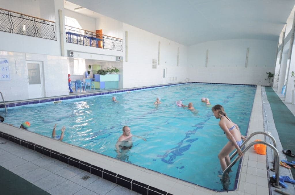 pools-indoor-pool