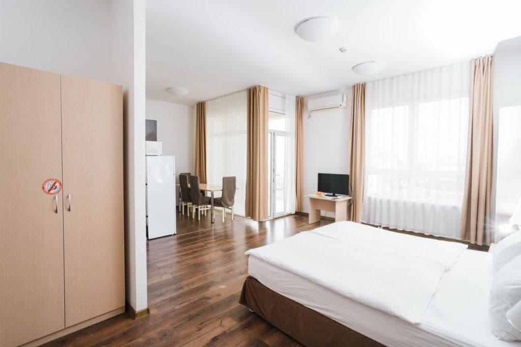 rooms-studiomorskoi