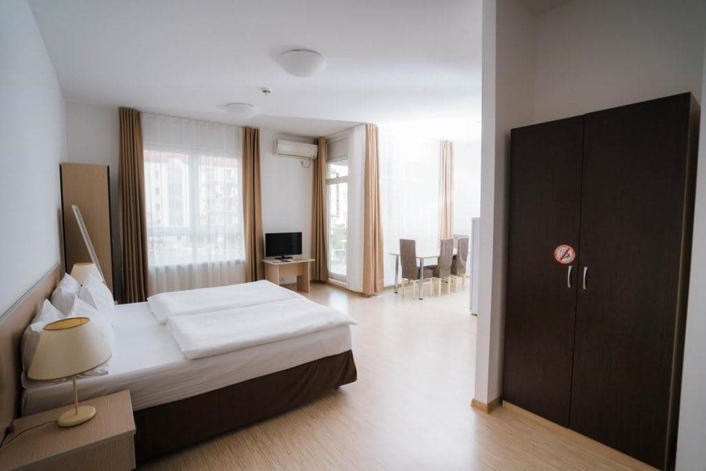 rooms-studiomorskoi