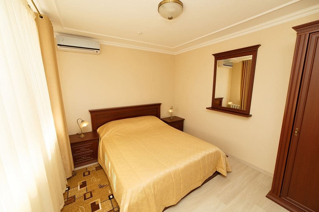 rooms-3-комнатный-2-местный-люкс-корпус-10
