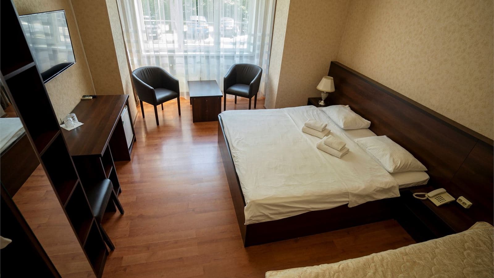 rooms-2mestnyi-nomer-polu-lux