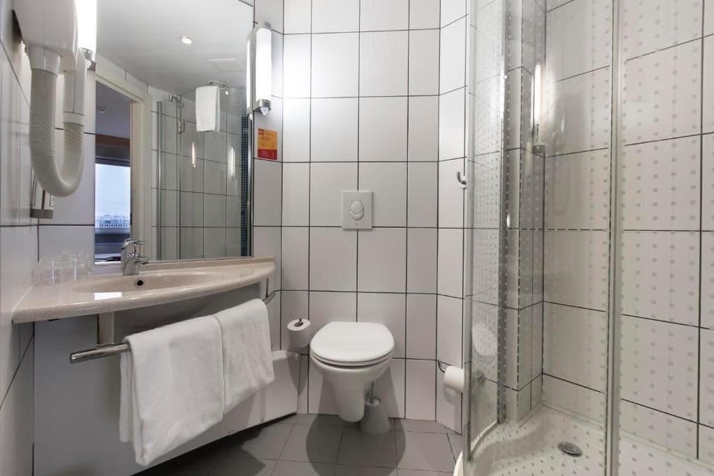 rooms-2bed-standard