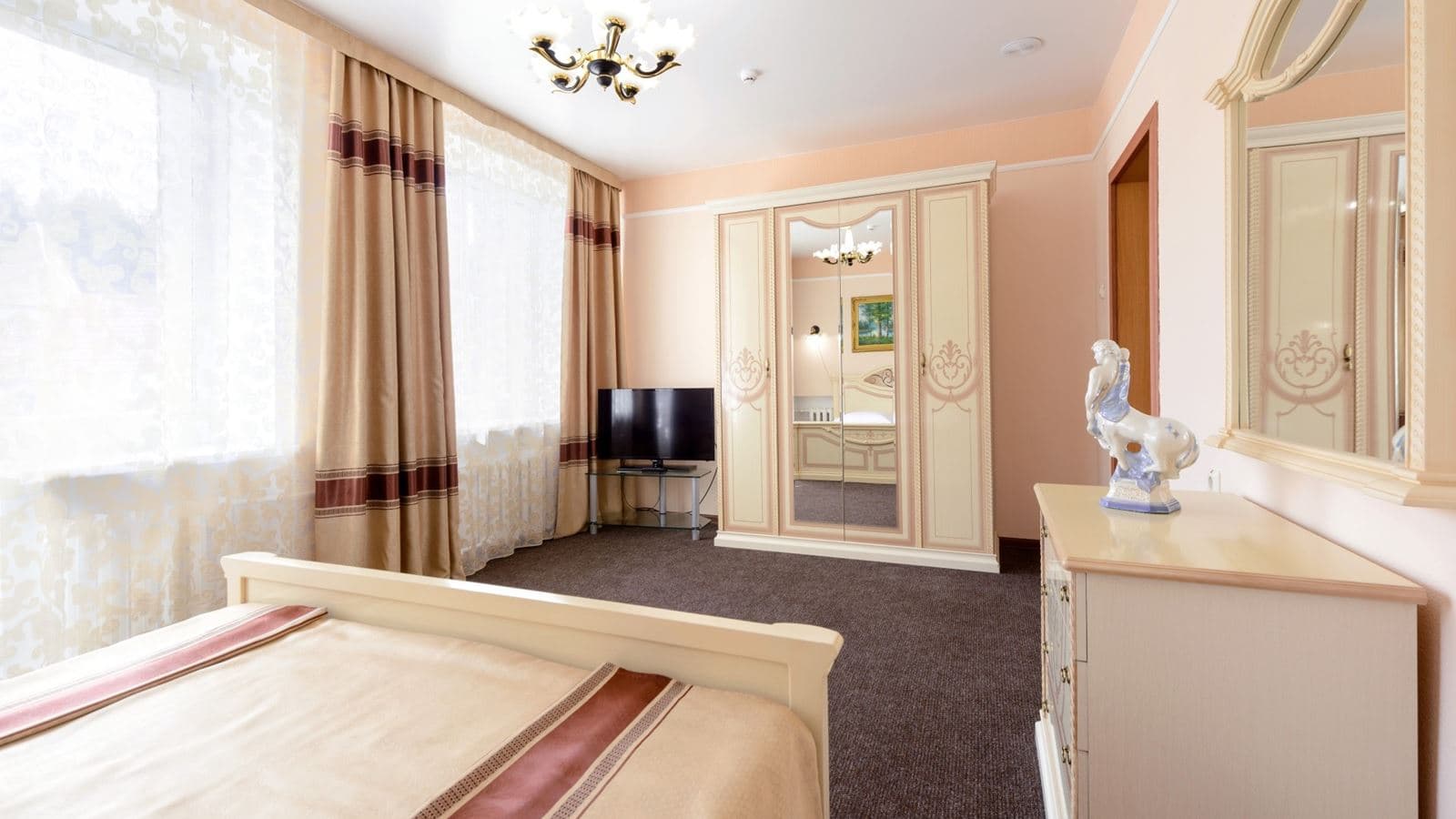 rooms-suite