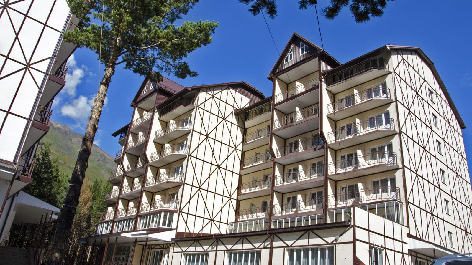 general-main-building