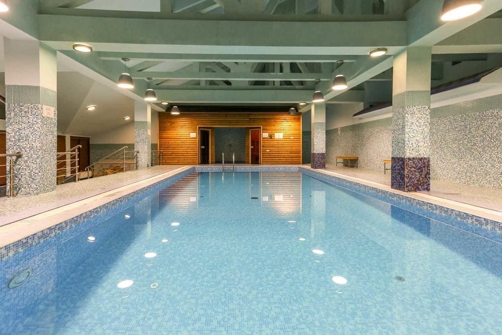 pools-indoor-pool